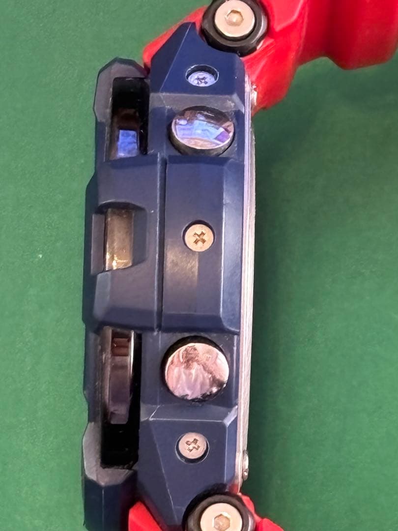 美品G-SHOCKグラビティマスターGA-1100ネイビー×レッド稼働品