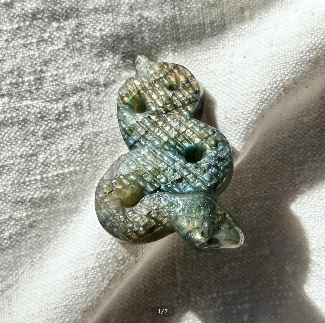 【ラブラドライト】 スネイク シェイプ　LABRADORITE SNAKE