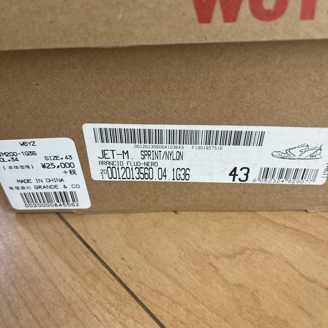 W6YZ ウィズ WIZZ スニーカー