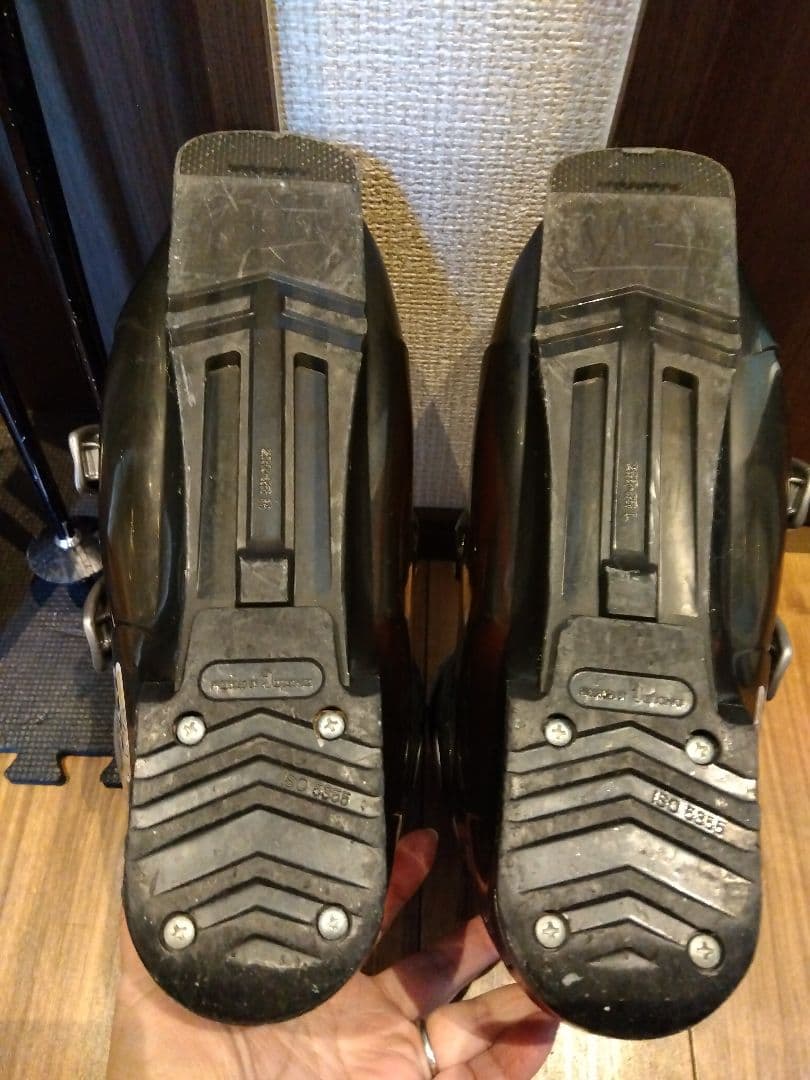 ハイブランド✨️ATOMIC/レディース用/スキーセット/メンテ・WAX済み✔