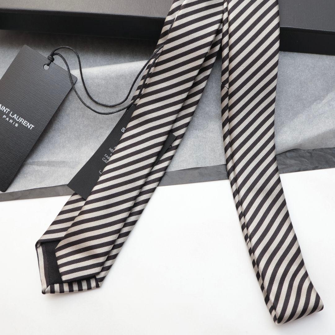 難あり未使用 サンローラン SAINT LAURENT ストライプ ネクタイ