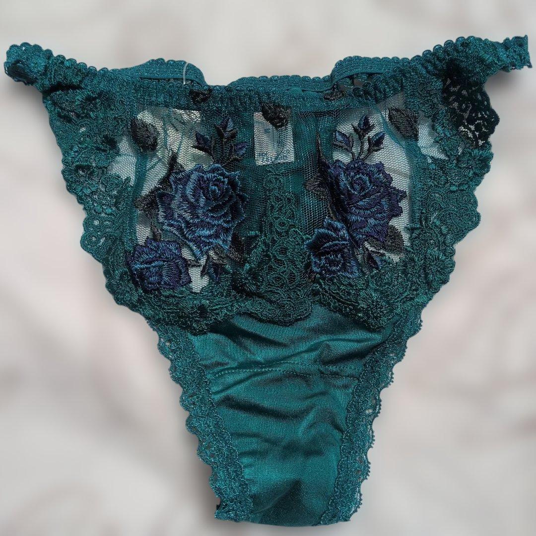 スタディオファイブ　緑　花柄刺繍ブラ・Tバック・ガーターベルト3点セット　C75