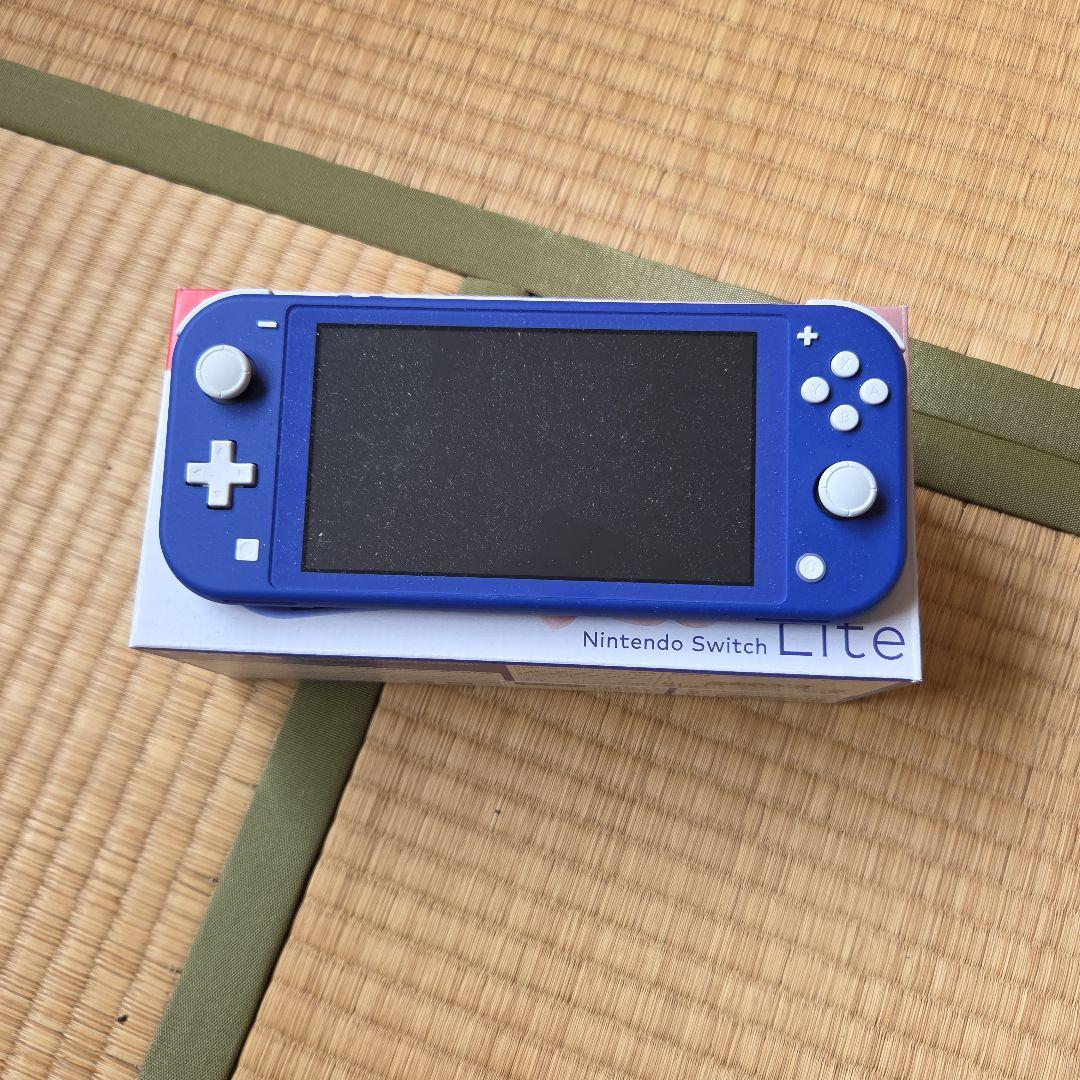 ユ*ツ様 Nintendo Switch Lite 青