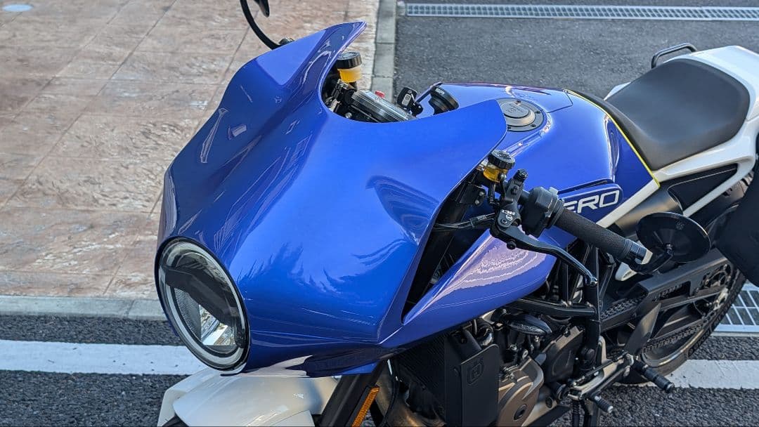 ヴィットピレン701 AEROロケットカウル