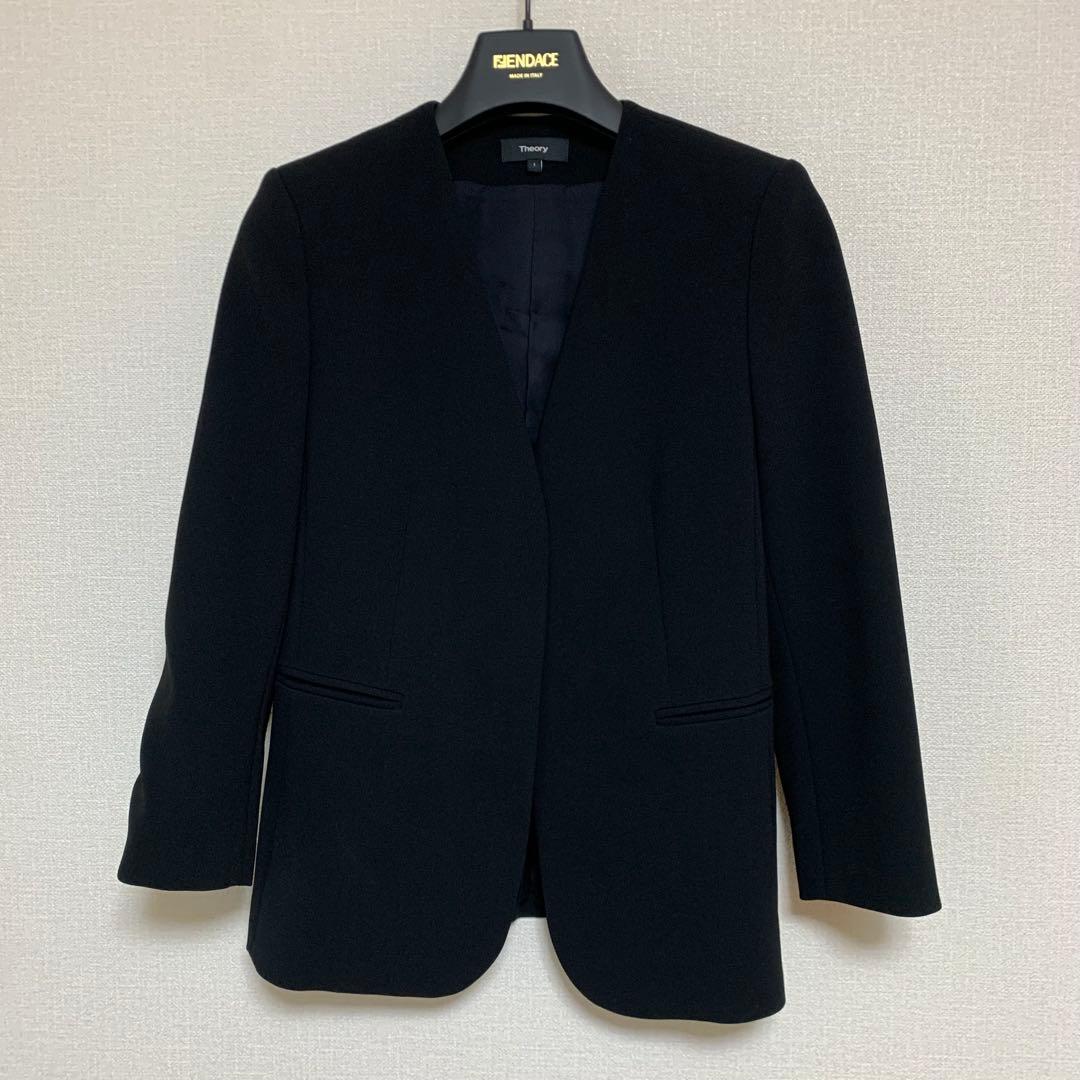 【美品】セオリー　パンツスーツ　2 ブラック　ノーカラー　セットアップ