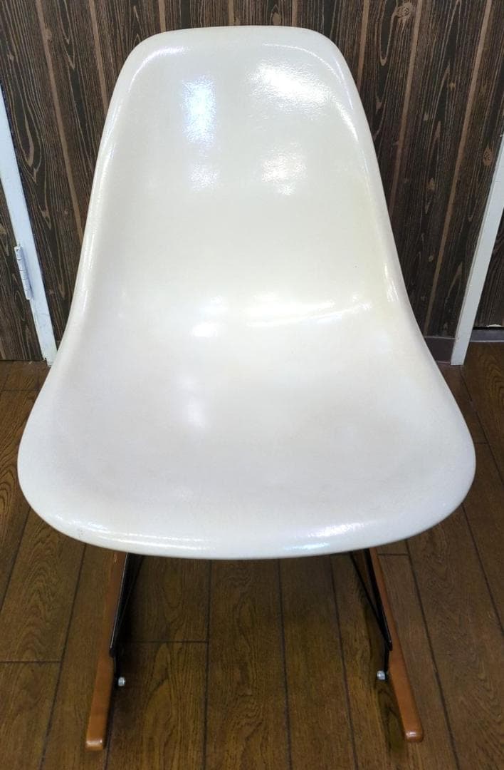 〈即購入可〉ハーマンミラー イームズ チェア ホワイト 現状渡し