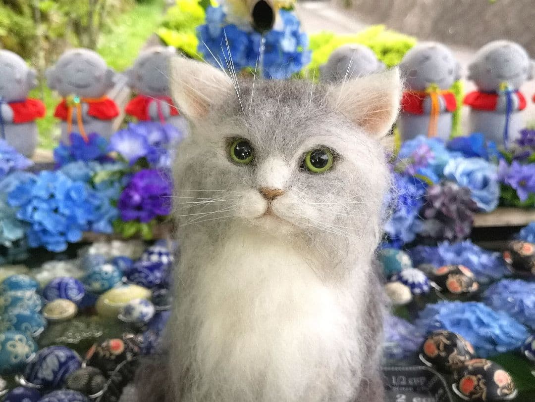 羊毛フェルト 猫 ぬいぐるみ