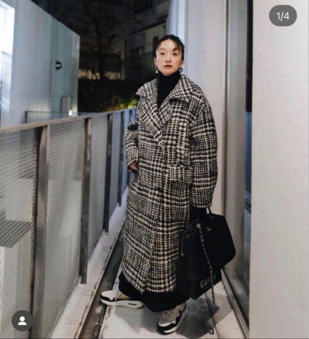 CLANE ★ SHORT SHAGGY COCOON OVER COAT