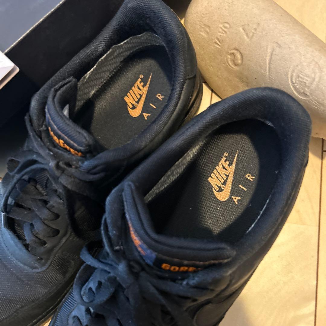 NIKE AIR FORCE GORE-TEX ブラックスニーカー　ナイキ