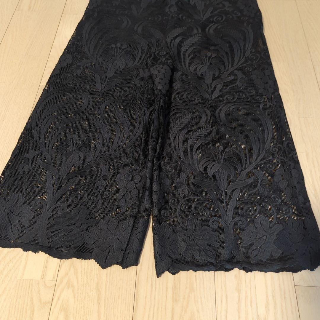 Ameri　CHLOE V NECK ROMPERS