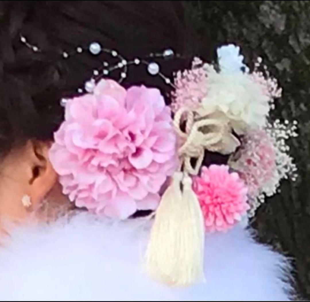 【ぐぅーちゃん⭐︎】 振袖フルセット 可愛い花柄　金駒刺繍　人気のホワイト系