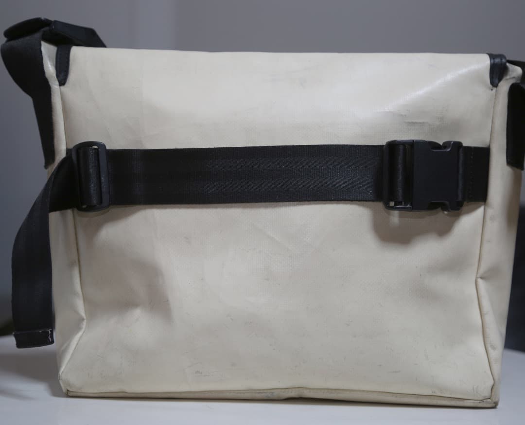 FREITAG F12 Dragnet オールオフホワイト　艶タグ