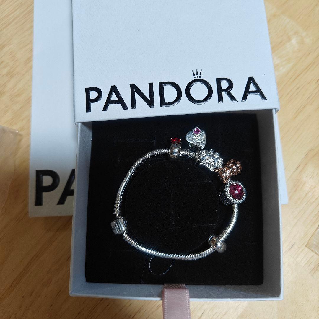 パンドラ　ネコ　ブレスレット