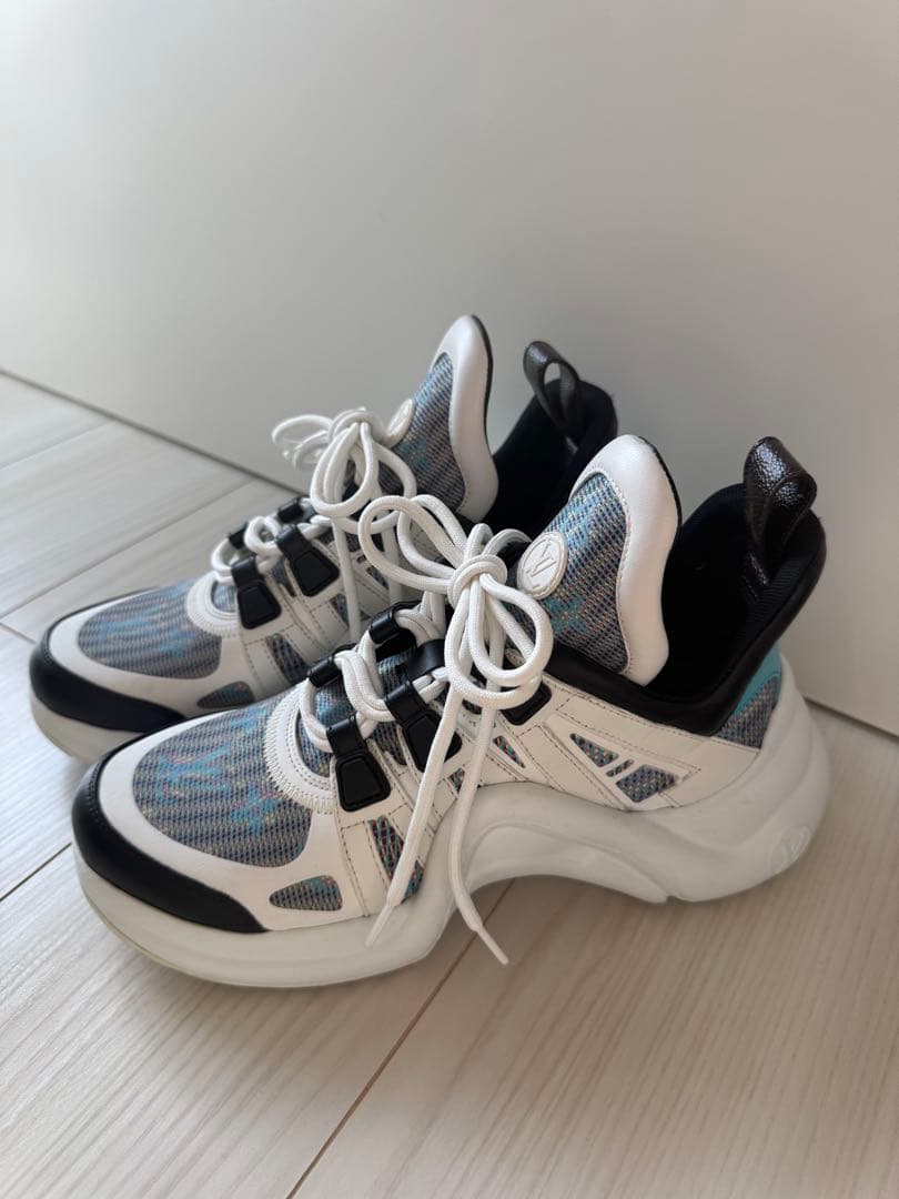 【美品】ルイ・ヴィトン　LOUIS VUITTON スニーカー　アークライト