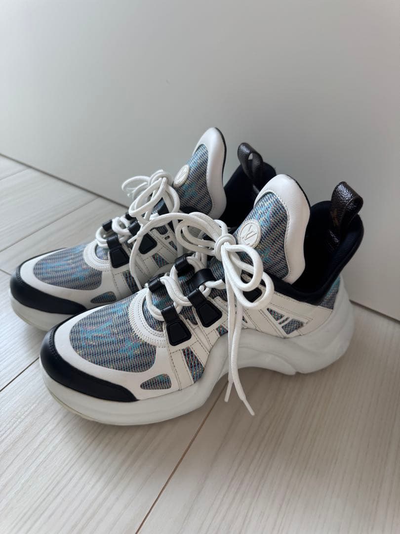 【美品】ルイ・ヴィトン　LOUIS VUITTON スニーカー　アークライト