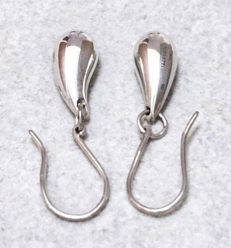 ティファニー　エルサペレッティ　ティアドロップ　SV925ピアス　43011