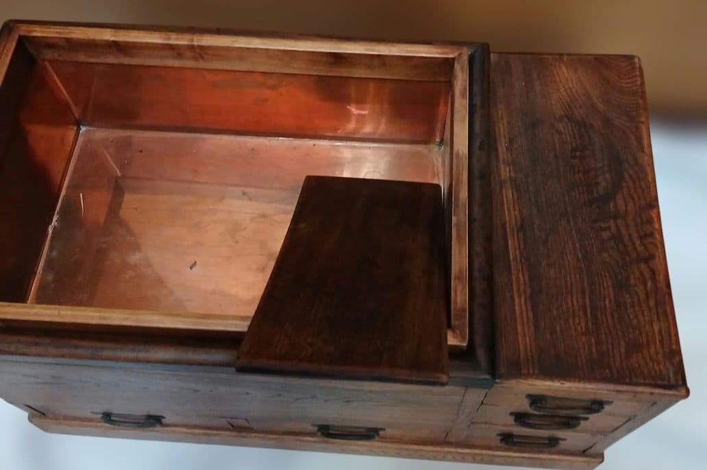 や*す様 レトロ　年代物　木製火鉢 引き出し付き 銅製内装