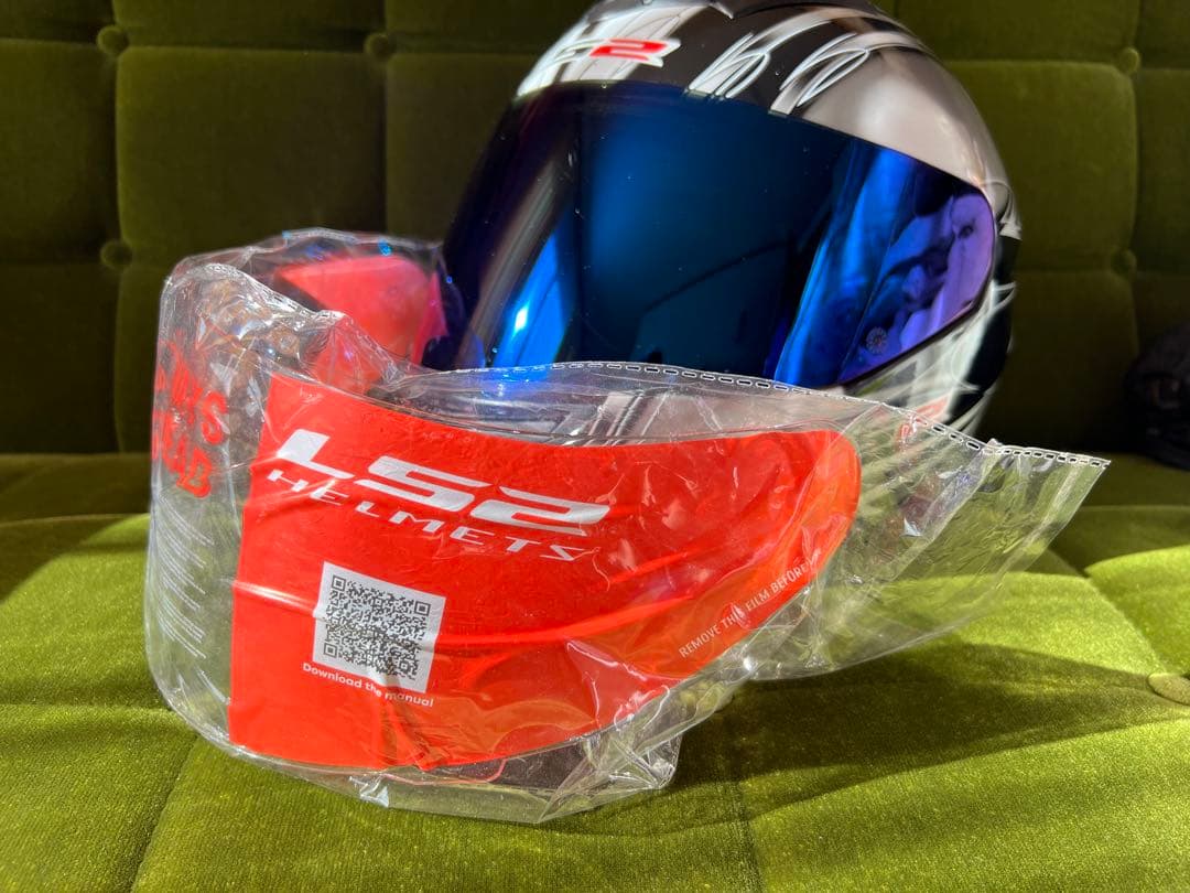 LS2 ヘルメット Lサイズ　MFJ公認モデルクリア＆ミラーシールド付き
