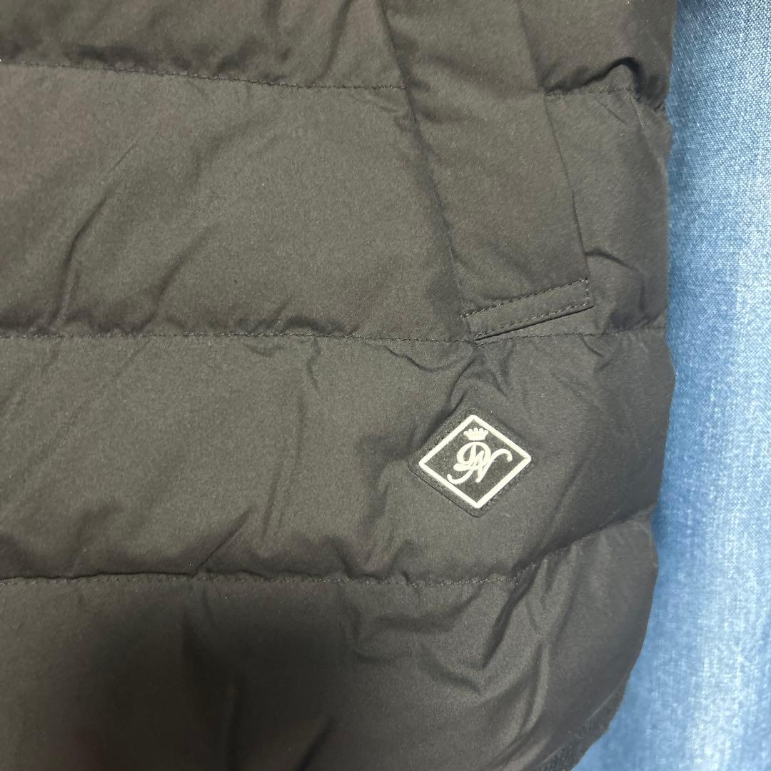 Dessin フード付き ブラックダウンジャケット