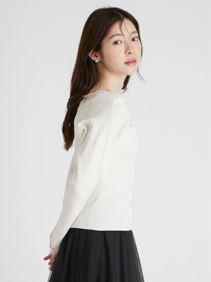 【新品未使用】CELFORD セルフォード♪レーストリムニットプルオーバー