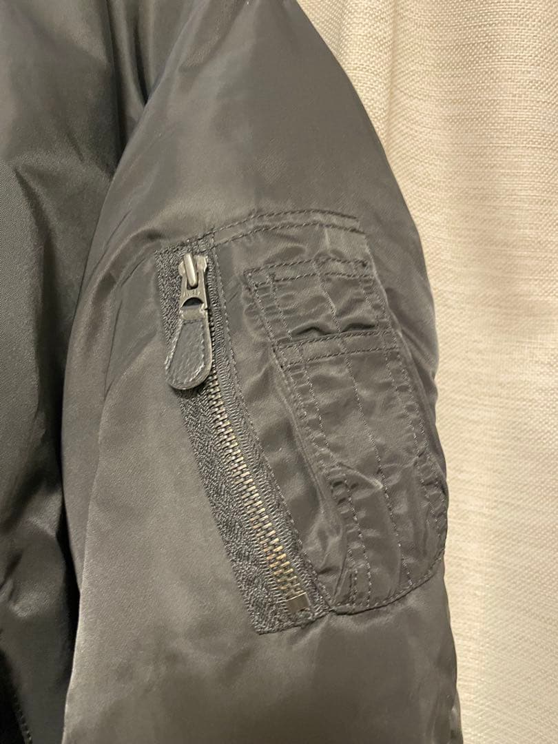 AVIREX MA-1ジャケット ブラック　アヴィレックス