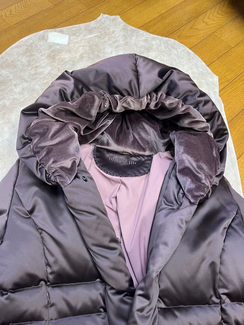 トゥービーシック　ダークパープル ダウンジャケット　新品未使用　タグ付き