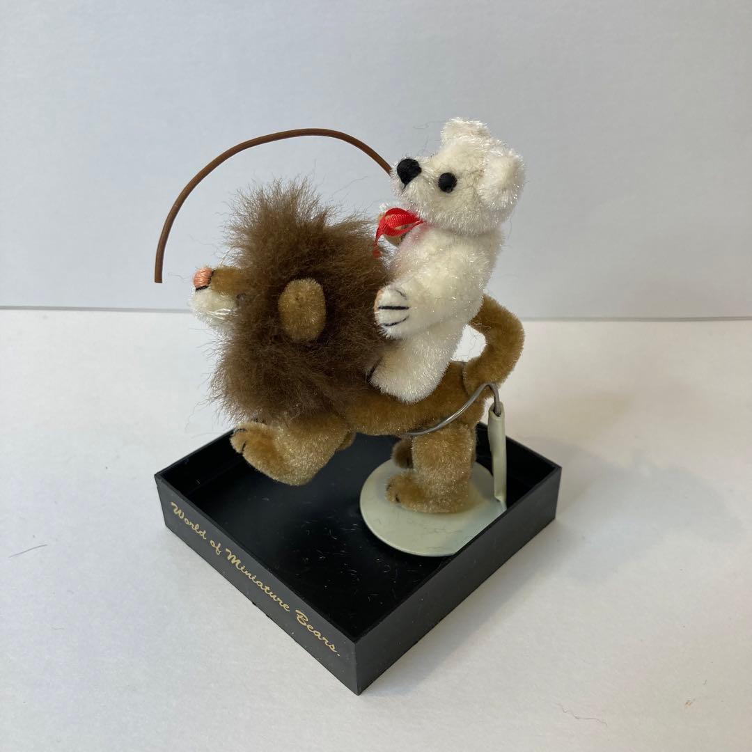 テディベア ワールドオブミニチュアベアーズ ライオンにまたがったくまさん