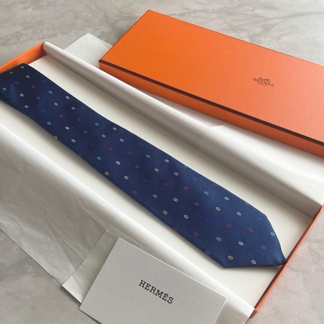 【buruaaaaaaaa】エルメス ネクタイ マルチカラー　紺　ネイビー