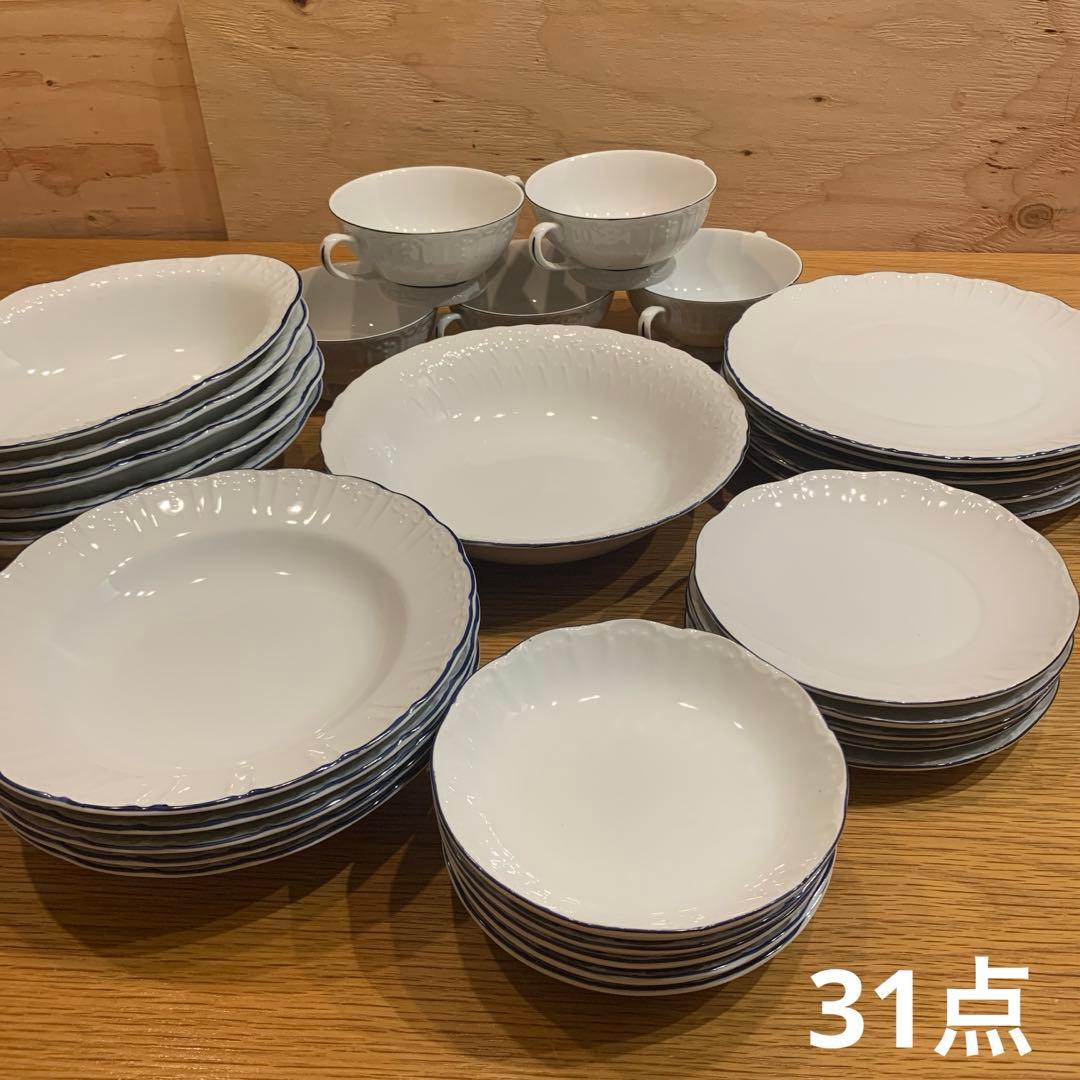fancy CHINA 食器セット 31点 白 青縁 レトロ　大人数　パーティー