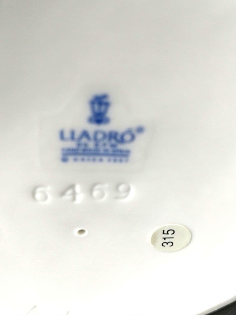 LLIADRO　「ヨークシャーテリア親子」ポーセリン(磁器)置物