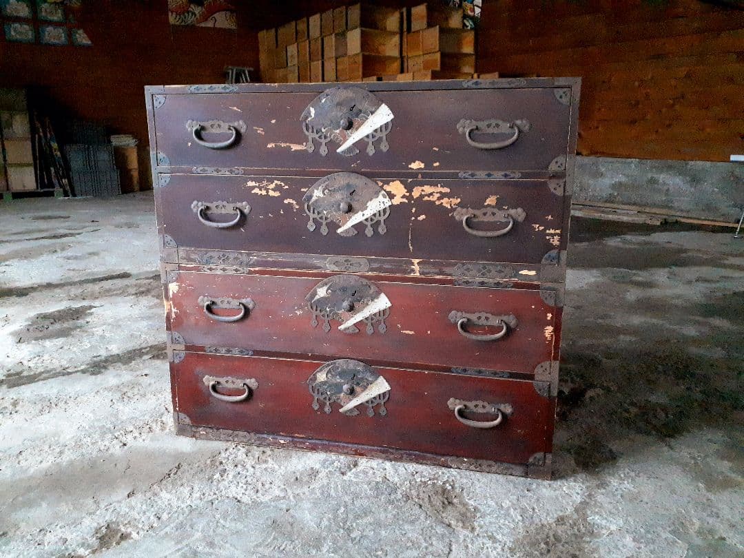 時代箪笥　和たんす　アンティーク　レトロ　古民家　扇型金具