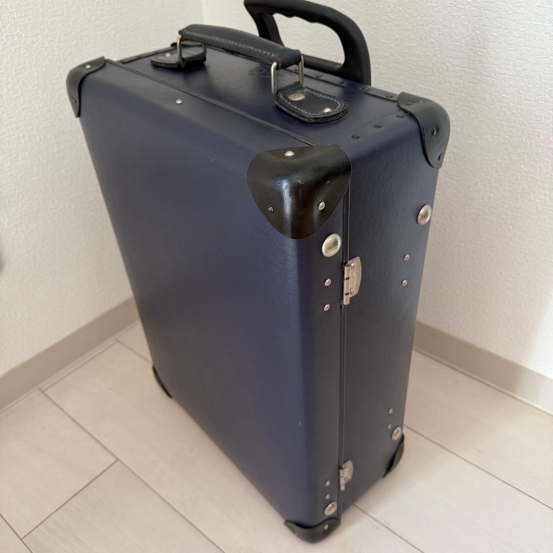 グローブトロッター　キャリーケース　スモールキャリーオン