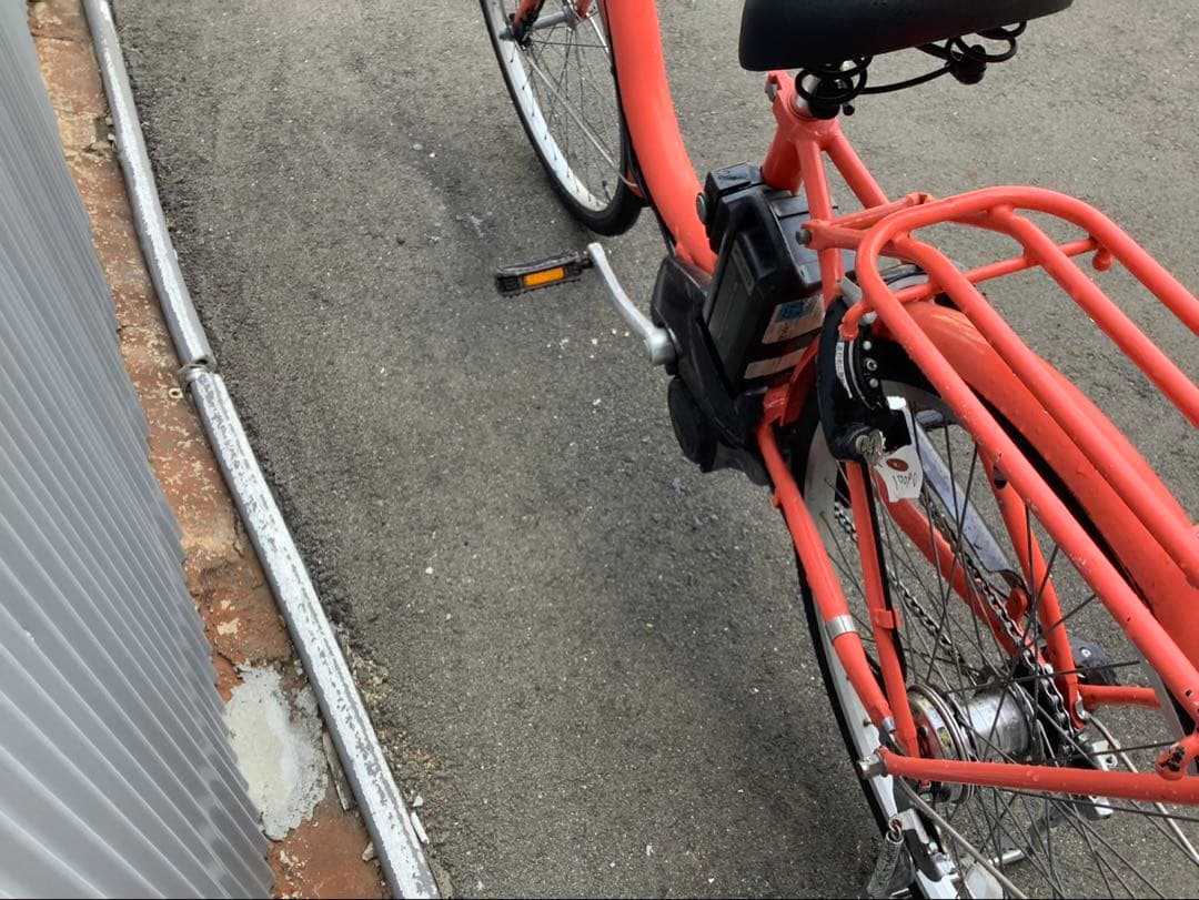 ヤマハ新機種電動アシスト自転車pasnatura24インチオレンジアルミボディー