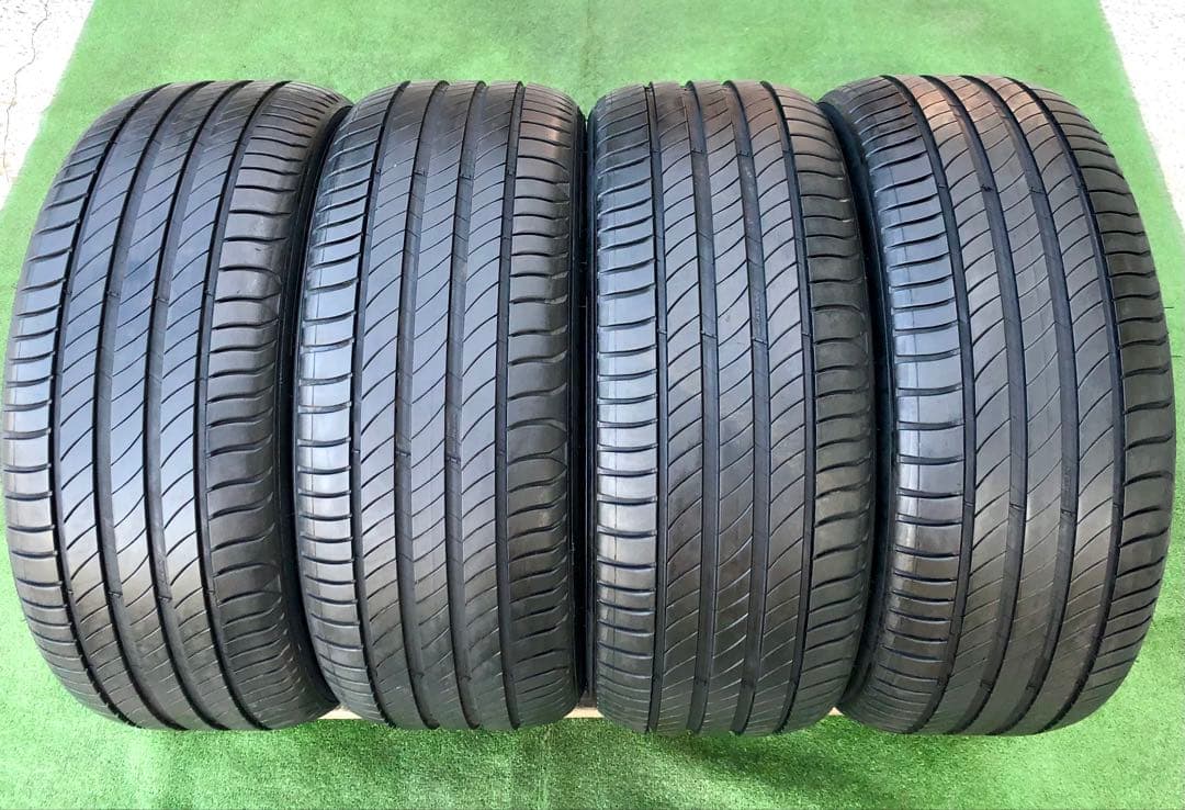 225/45 R18 MICHELIN Primacy 4ラジアルタイヤ