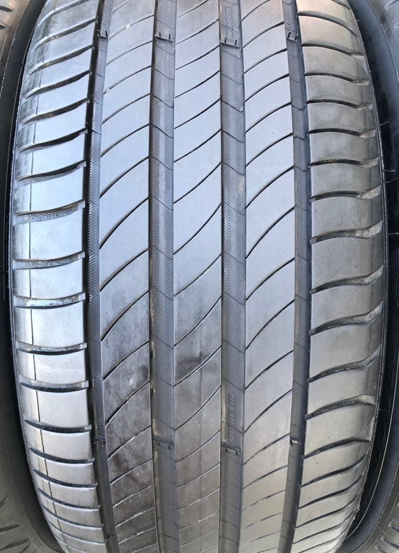 225/45 R18 MICHELIN Primacy 4ラジアルタイヤ