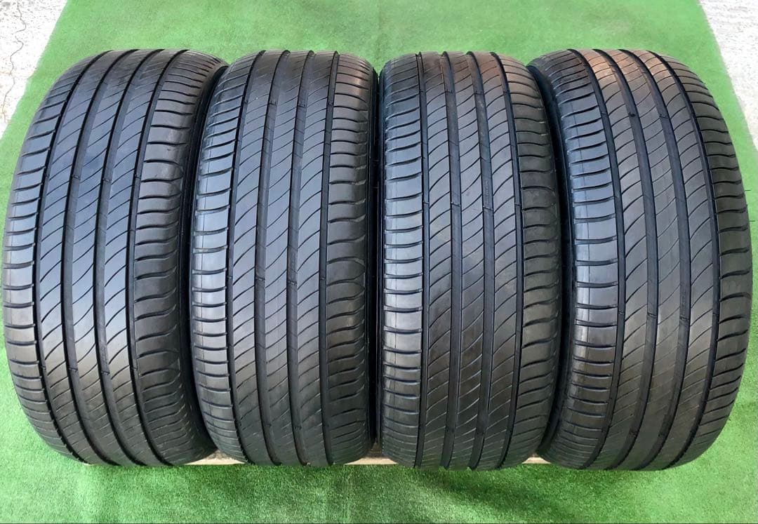 225/45 R18 MICHELIN Primacy 4ラジアルタイヤ