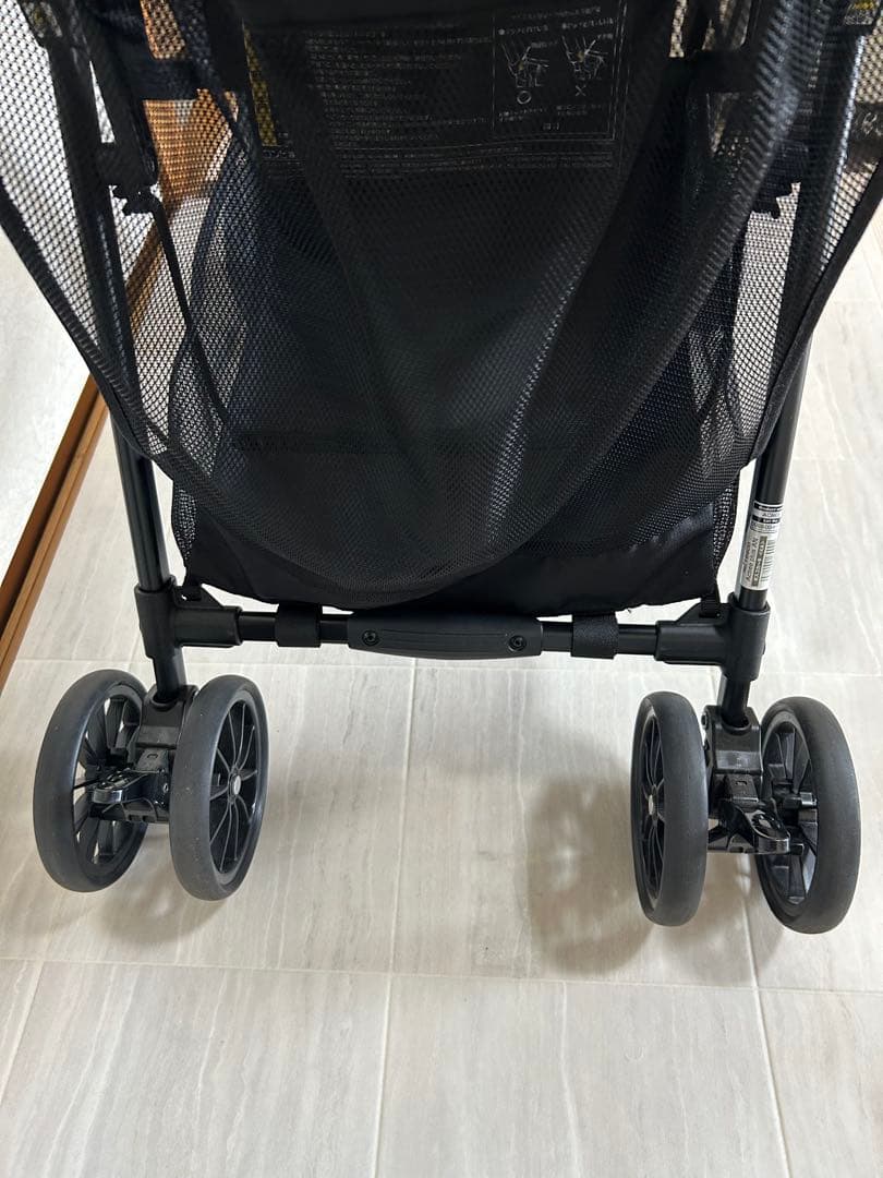 【美品】コンビ Acbee plus B型ベビーカー カーキ