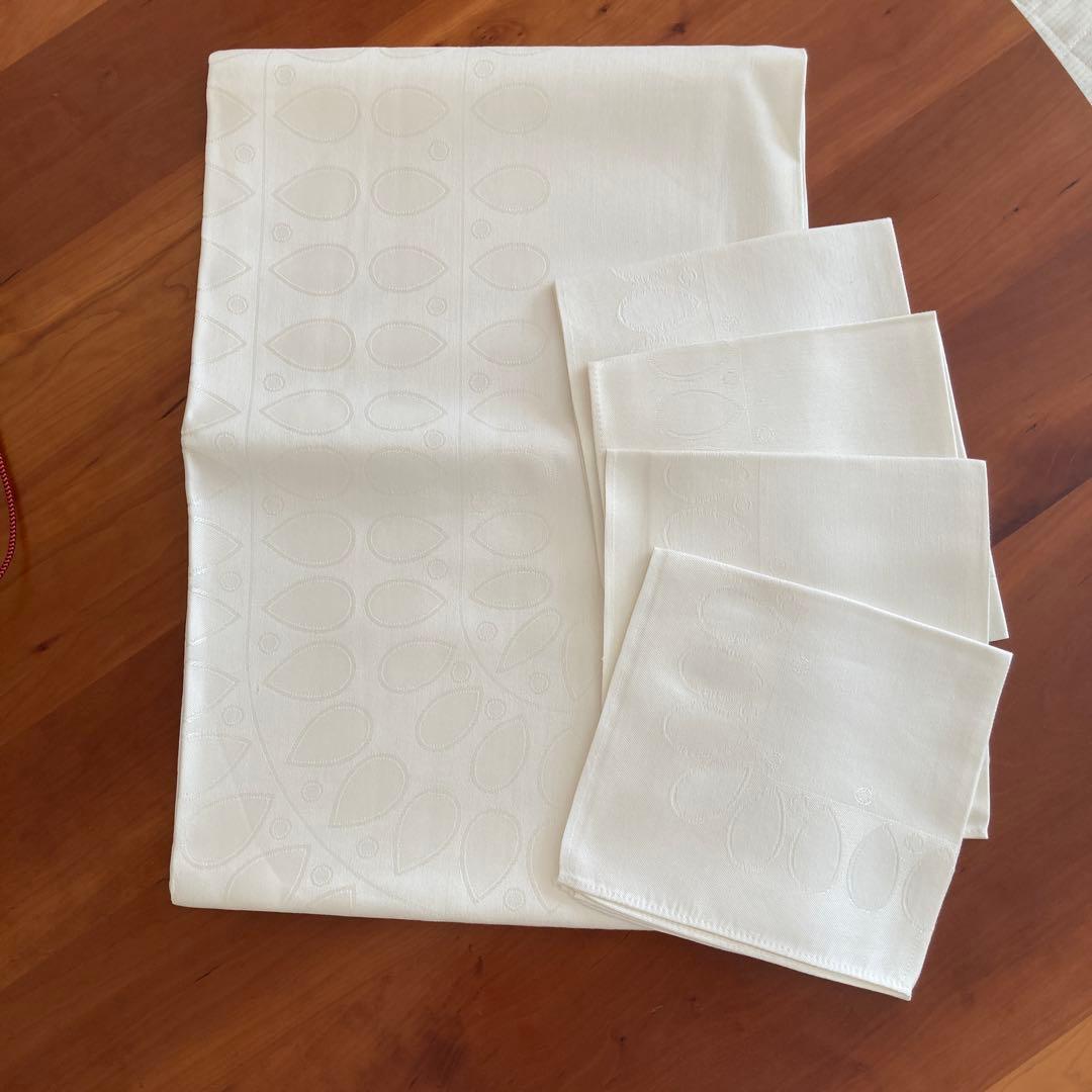 【希少】ベルギー製ヴィンテージ　ダマスク織クロス＆ナプキン