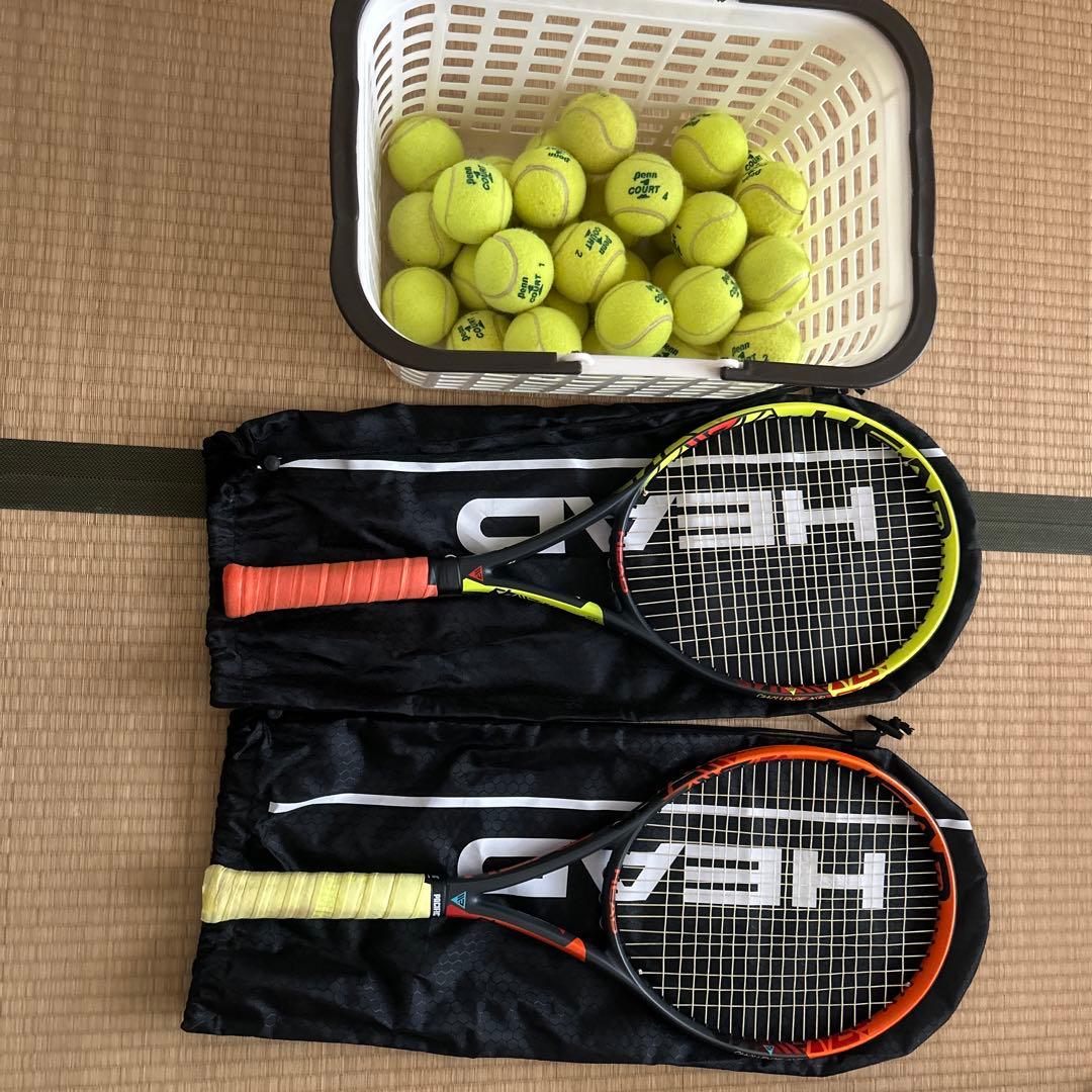 テニスラケット、ケース、ボール