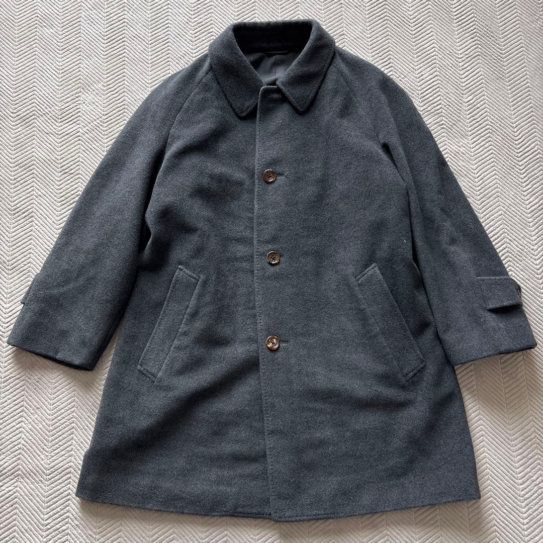 美品【アンゴラ70%】アクアスキュータム　ウールコートM　灰　膝丈　裏ロゴ総柄