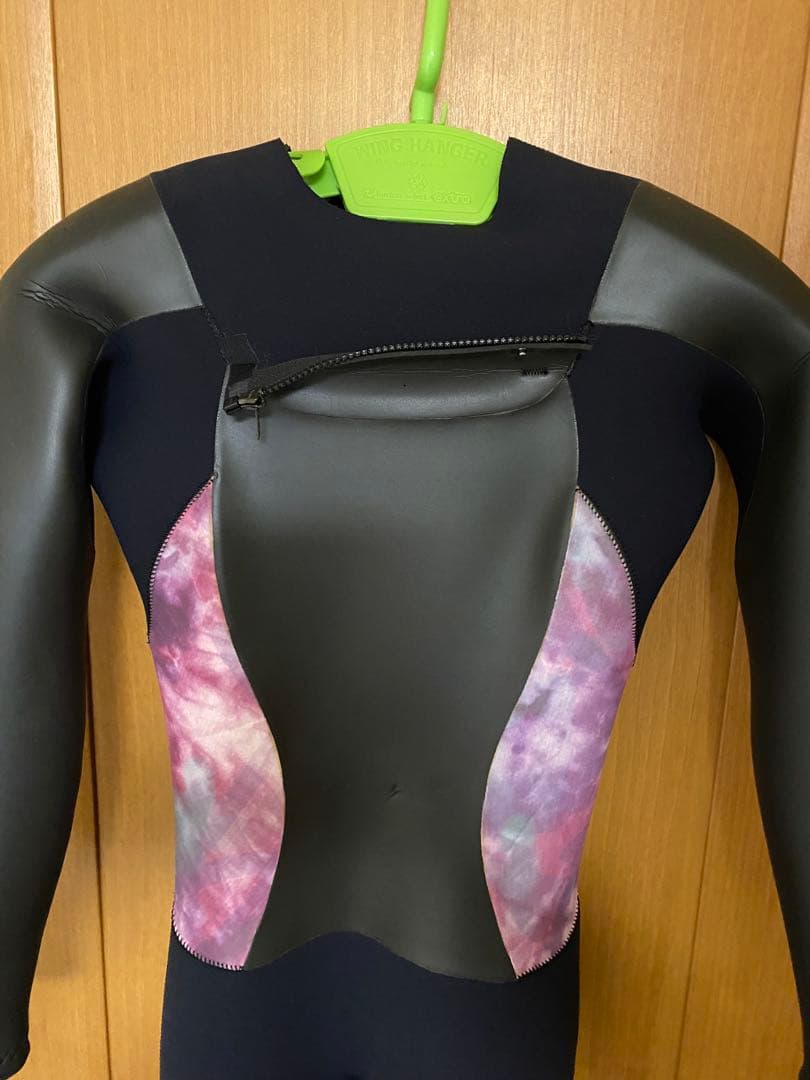 レディースウェットスーツ