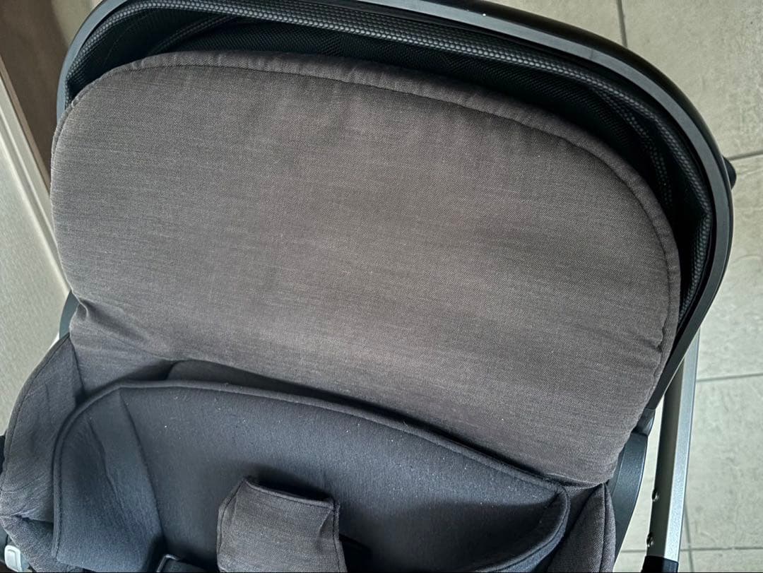 nuna ベビーカー triv トリヴ　ベビーカー