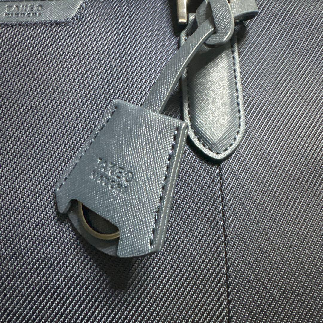 【開封後使用なし】タケオキクチ スマート モノトーントートバッグ　ネイビー