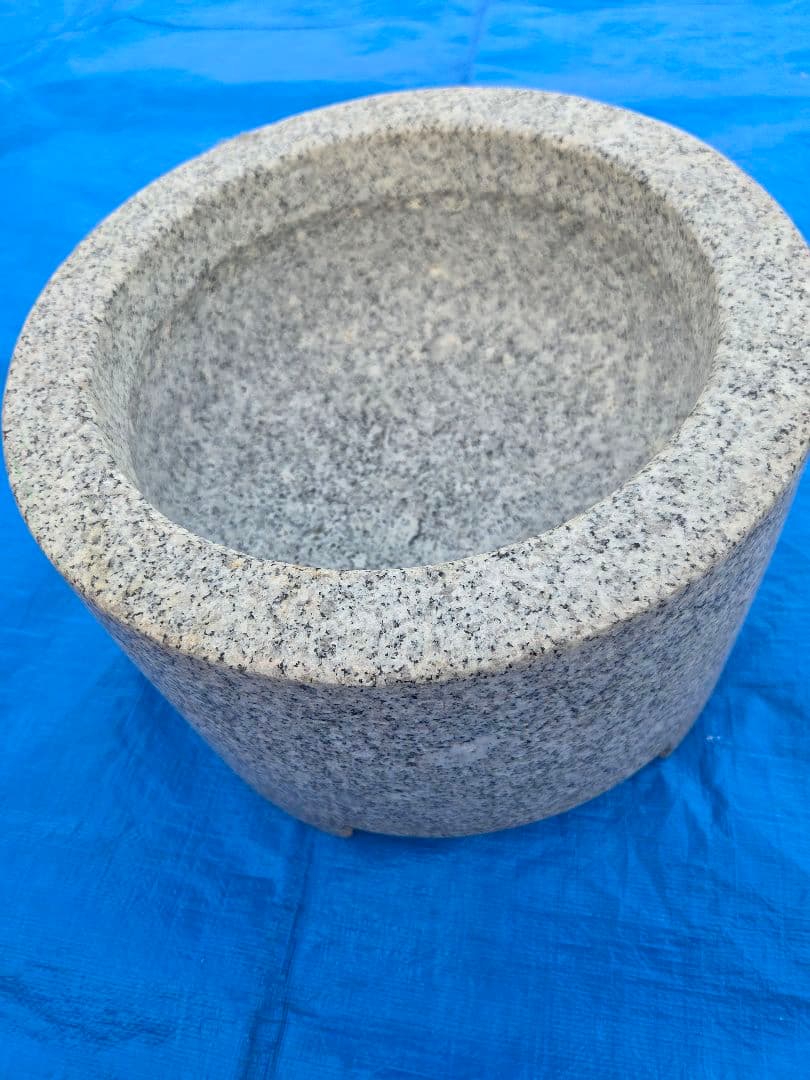 子供用　みかげ石　餅つき臼と杵