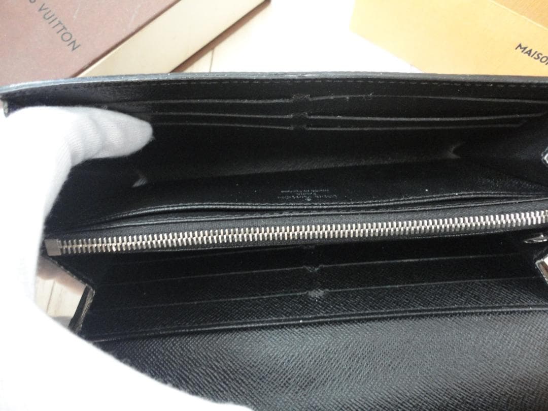 せんよう美品☆ヴィトン エピ 【ポルトフォイユ・ツイスト】財布☆おしゃれ☆B23