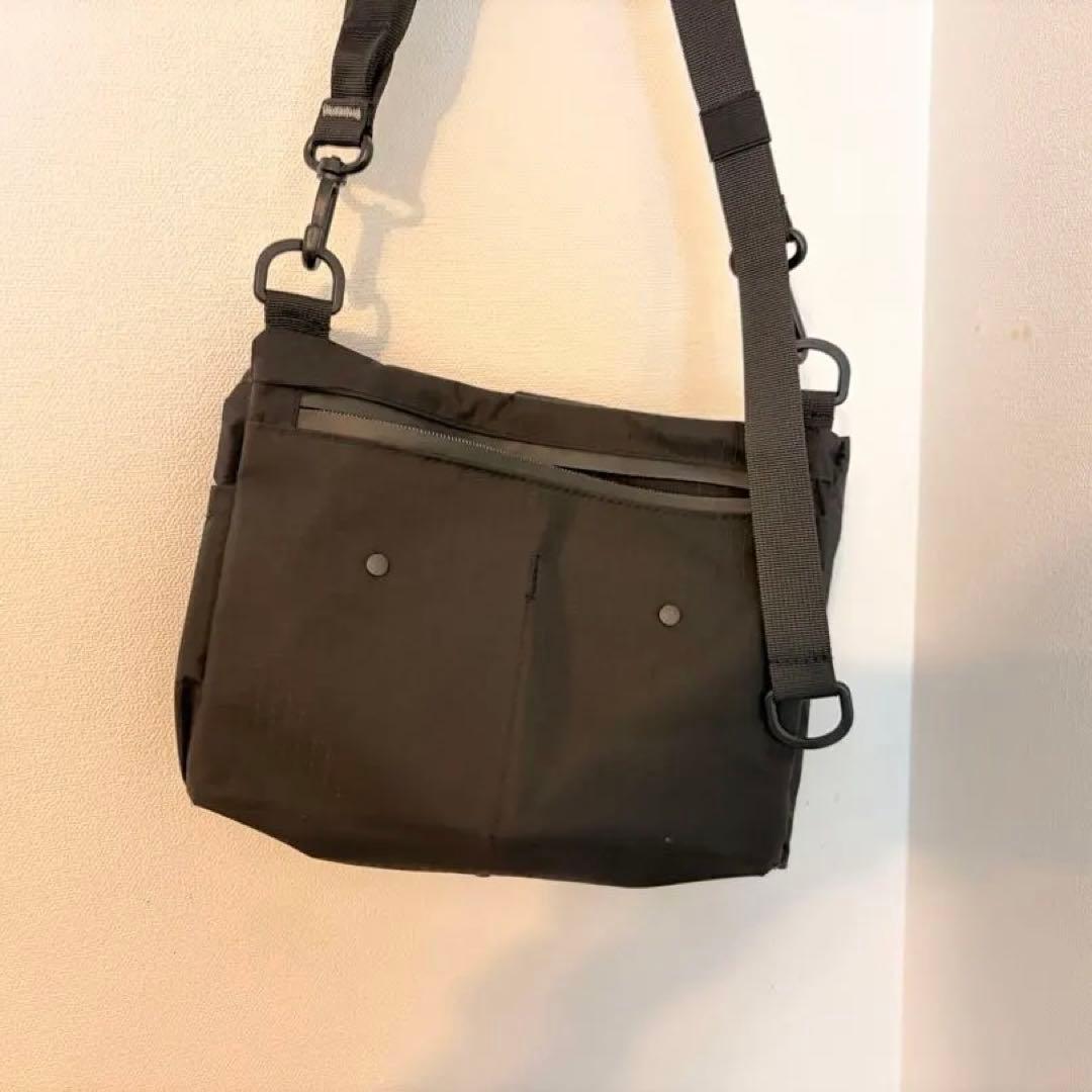 bitplay Black Series 2L サコッシュ