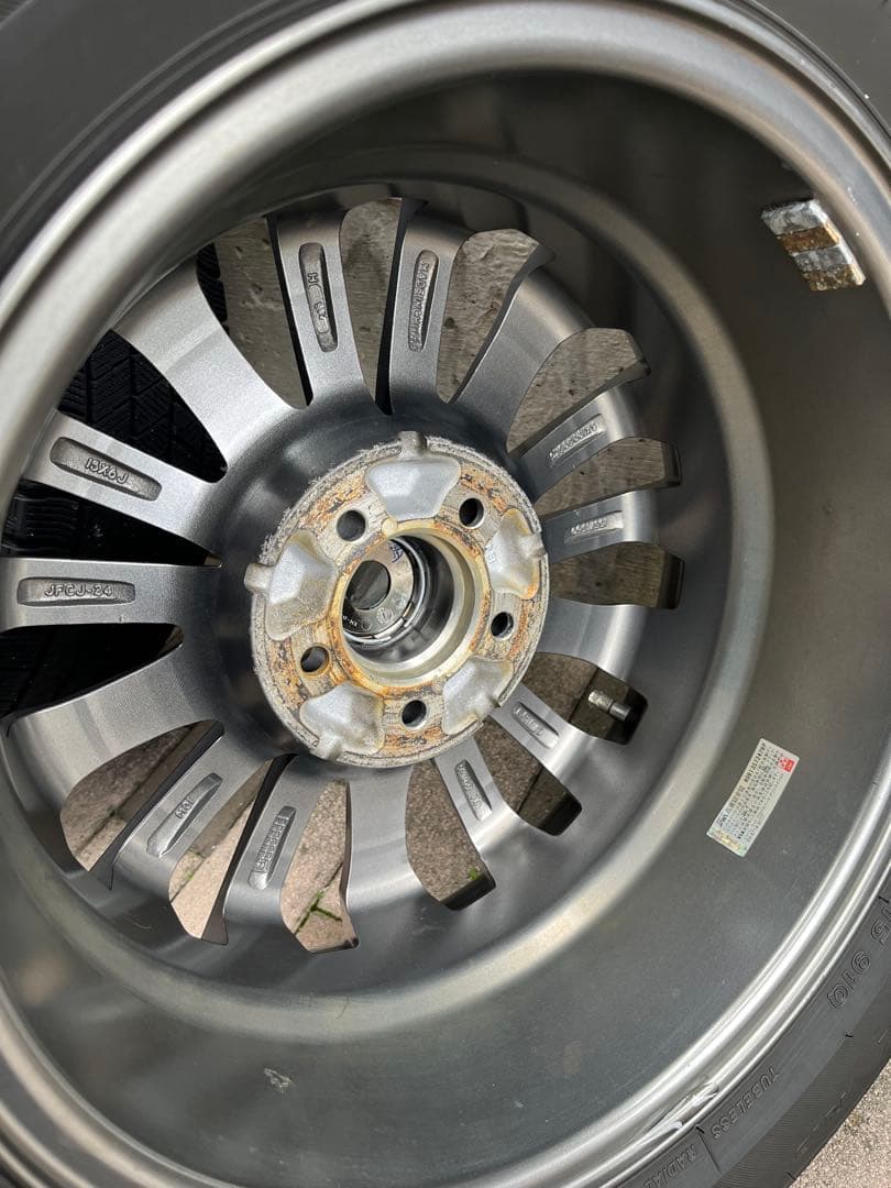 195/65R15スタッドレスVRX3タイヤ&ホイール4本セット プリウス30系