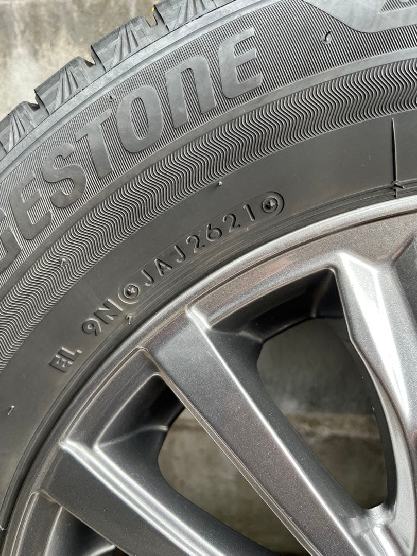 195/65R15スタッドレスVRX3タイヤ&ホイール4本セット プリウス30系