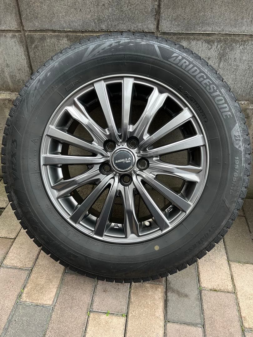 195/65R15スタッドレスVRX3タイヤ&ホイール4本セット プリウス30系