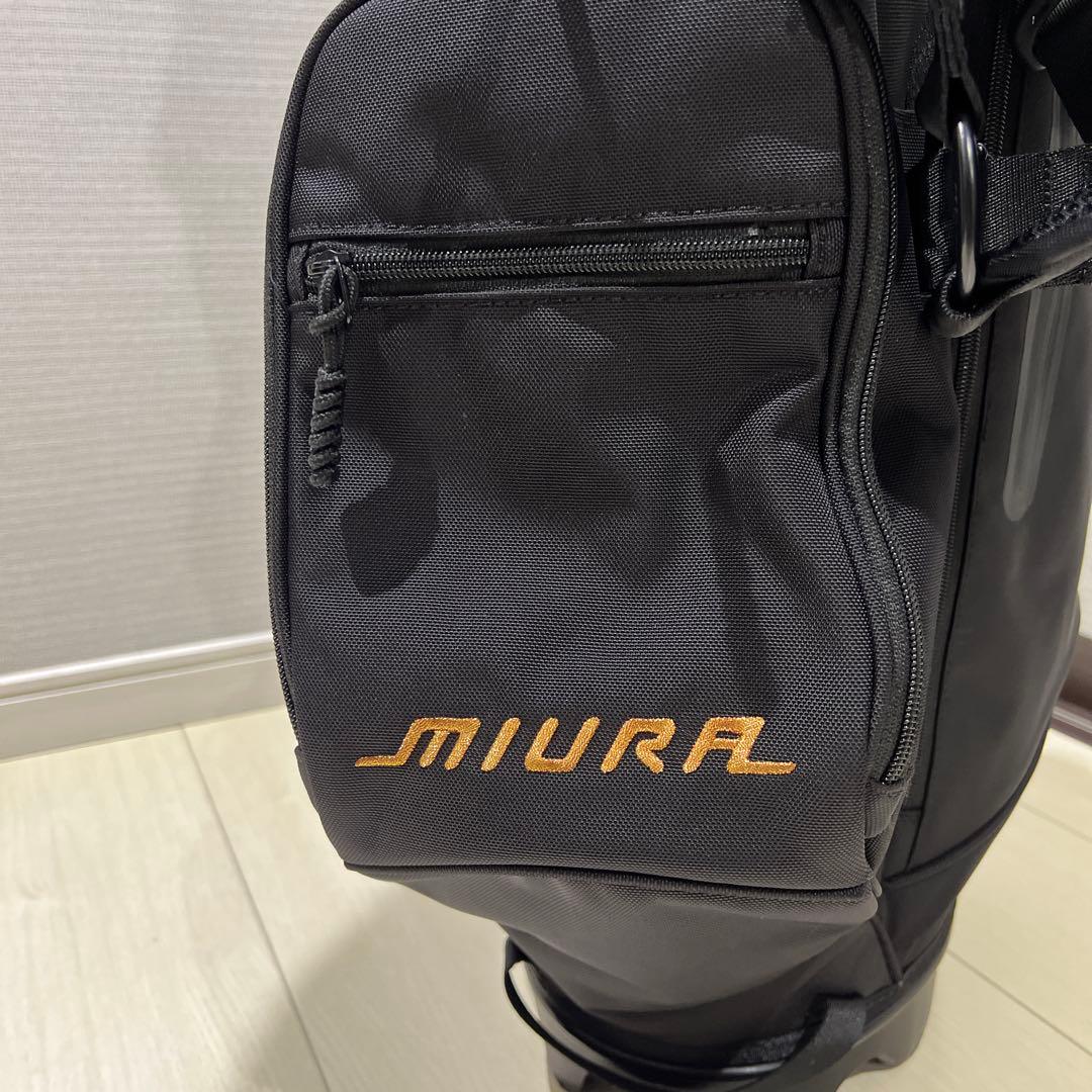 美品 MIURA ゴルフ キャディバッグ ブラック×ゴールド　三浦技研